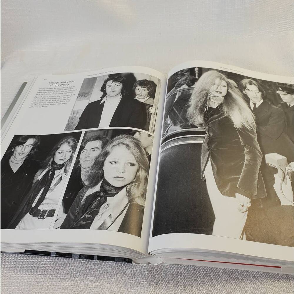 The Beatles Unseen Archives by Parragon Press 2005 Edition - Picture 11 of 14